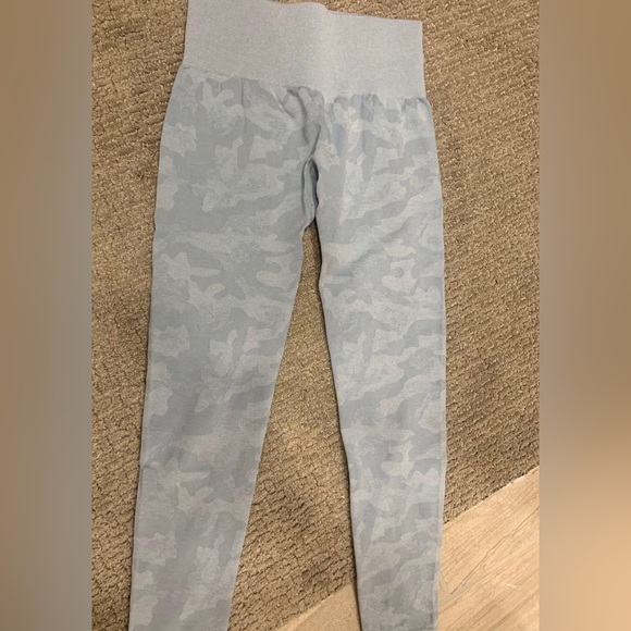 NVGTN Icy Blue Camo Seamless Leggings - Picture 2 of 2